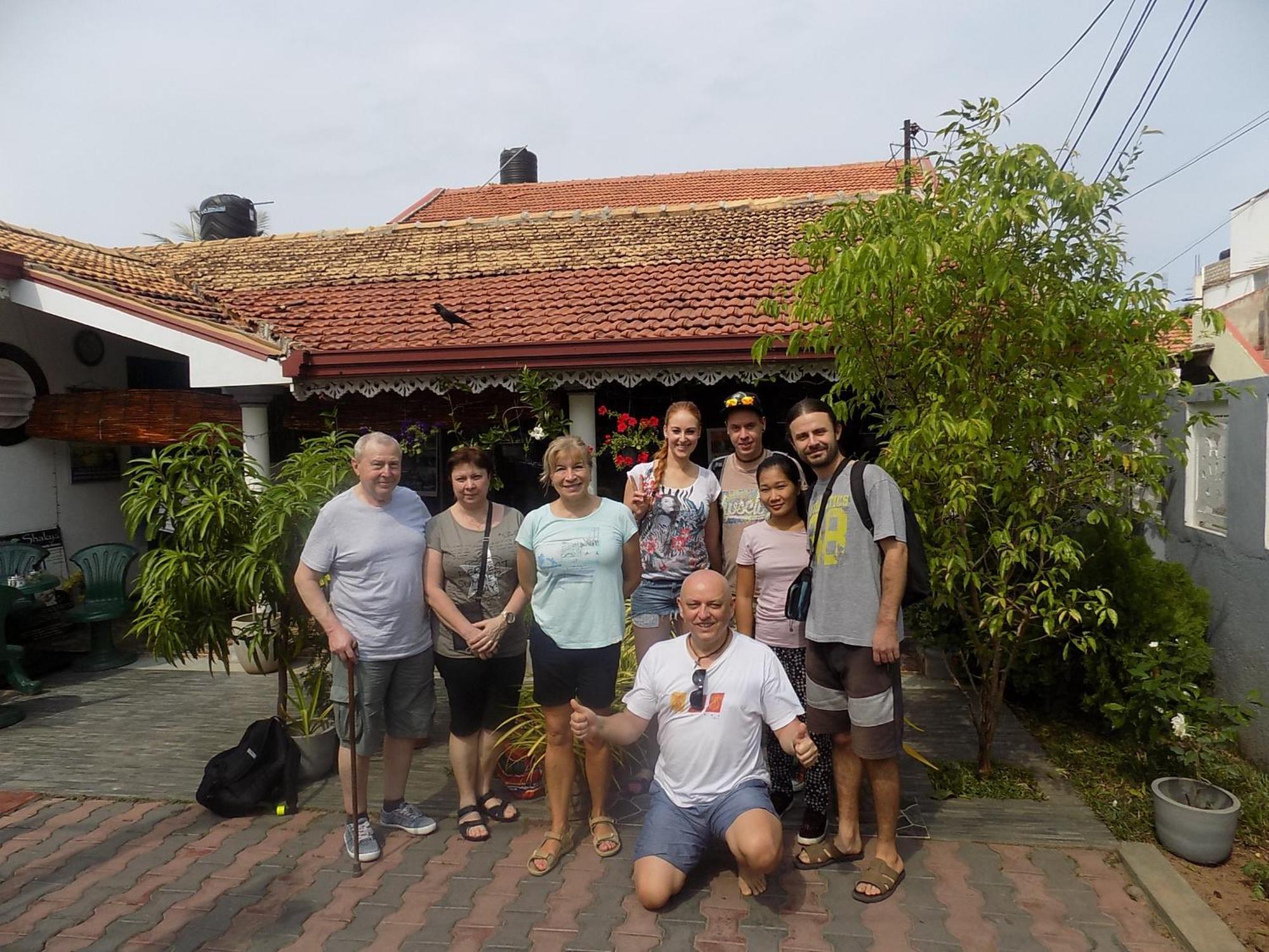 Alexandra Family Villa Negombo Exterior foto
